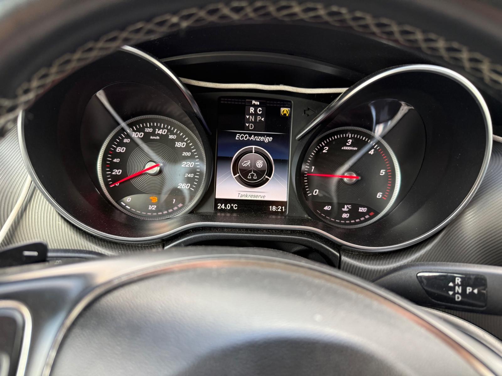 Mercedes-Benz V 250 Extralang,1 Hand,9 Sitzer
