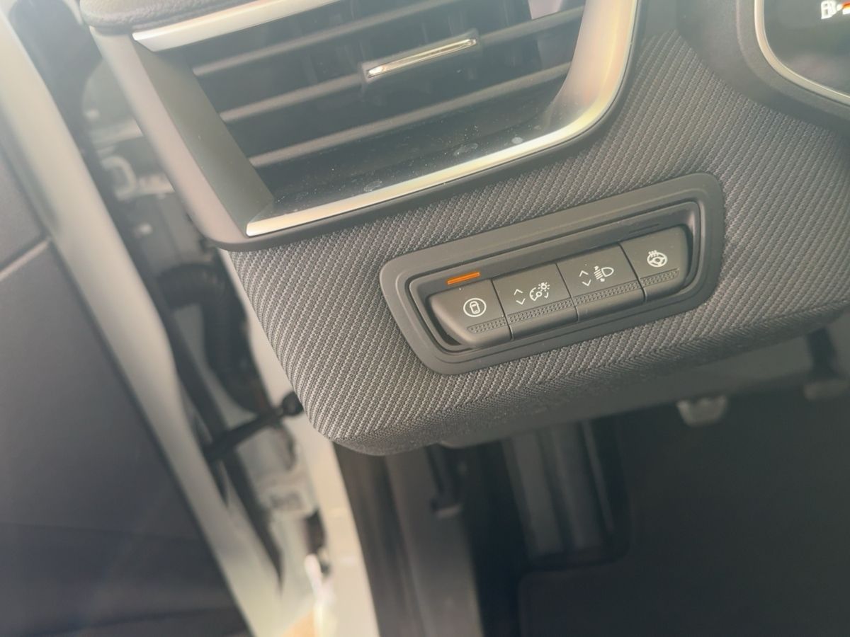 Fahrzeugabbildung Renault Clio Esprit Alpine TCe 90 SHZ*360KAMERA*