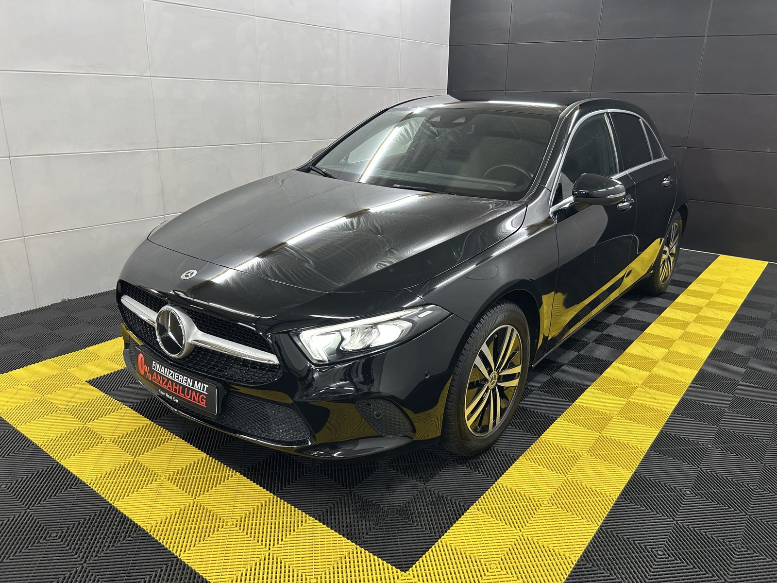 Mercedes-Benz A 250 e Progressive 360° HUD Burmester ACC APA
