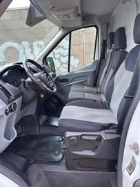 Ford Transit - 11