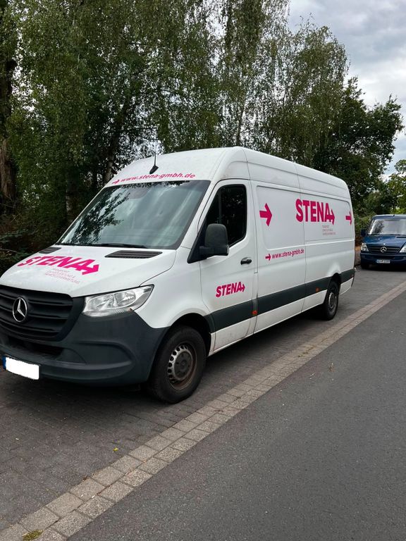 Image of Mercedes-Benz Sprinter