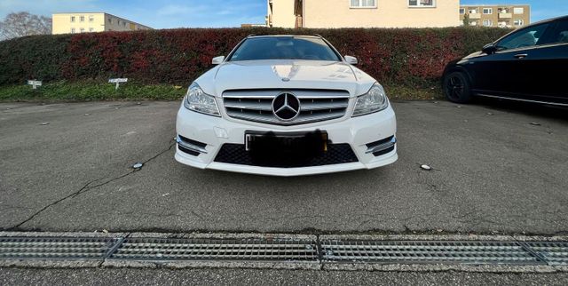 Mercedes-Benz Mercedes C220 CDI Amg Paket