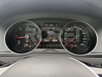 Volkswagen Passat Variant - 12
