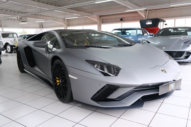 Lamborghini Aventador S/Carbon/Lift/Matt/1A Zustand