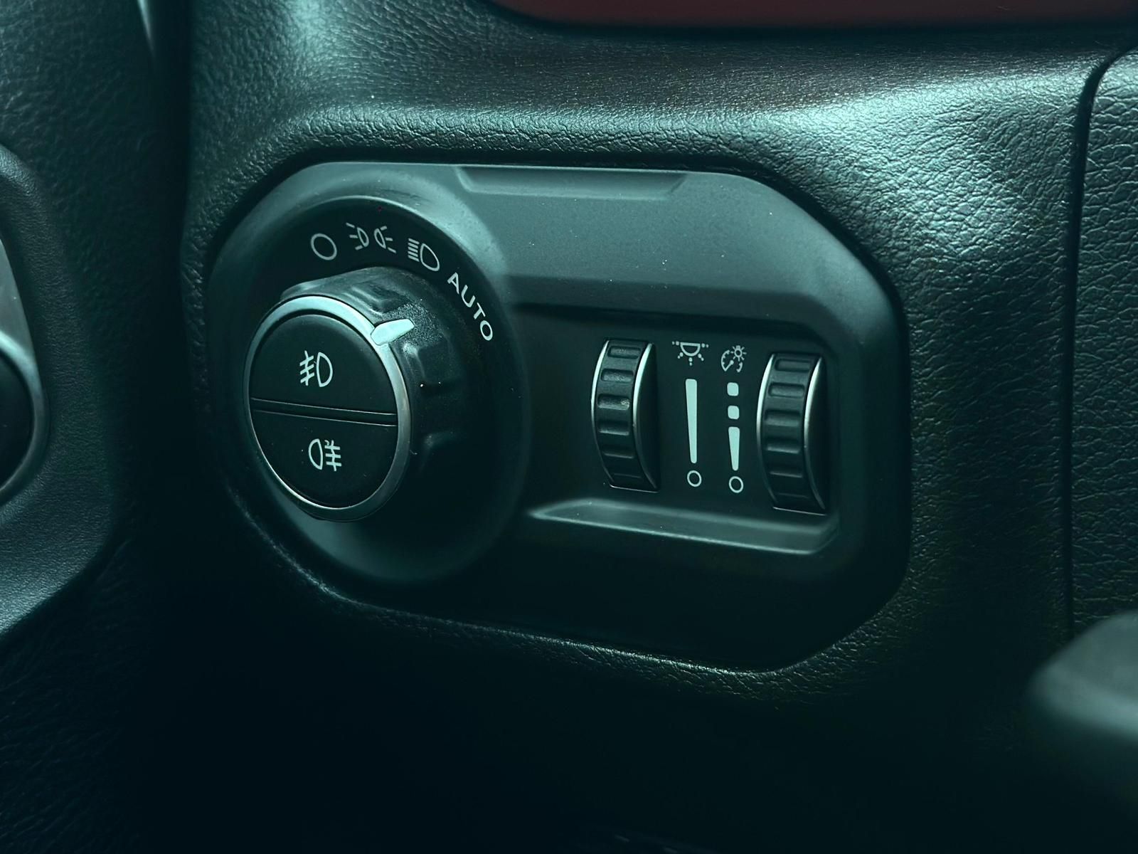 JEEP Wrangler 2.0T RUBICON 4x4 LED#AHK#ACC#KEYL#LEDER - Image 18