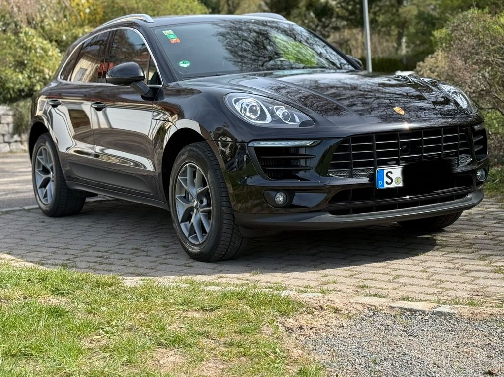 Image of Porsche Macan