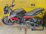 Triumph Street Triple R 2014 - TRIUMPH TR2