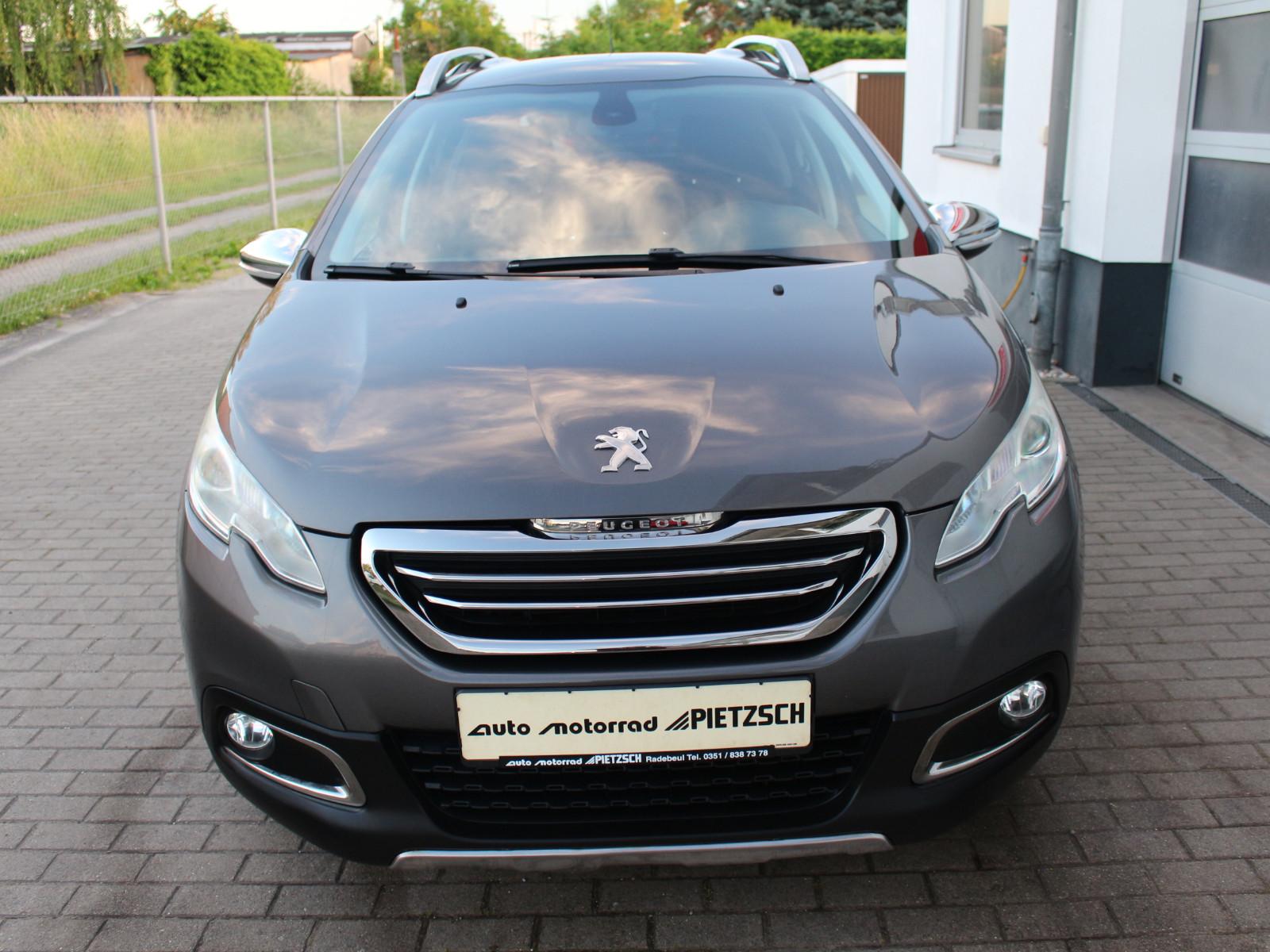 Peugeot 2008 Allure 1.2 e-THP PureTec Navi SHZ RS Tempo