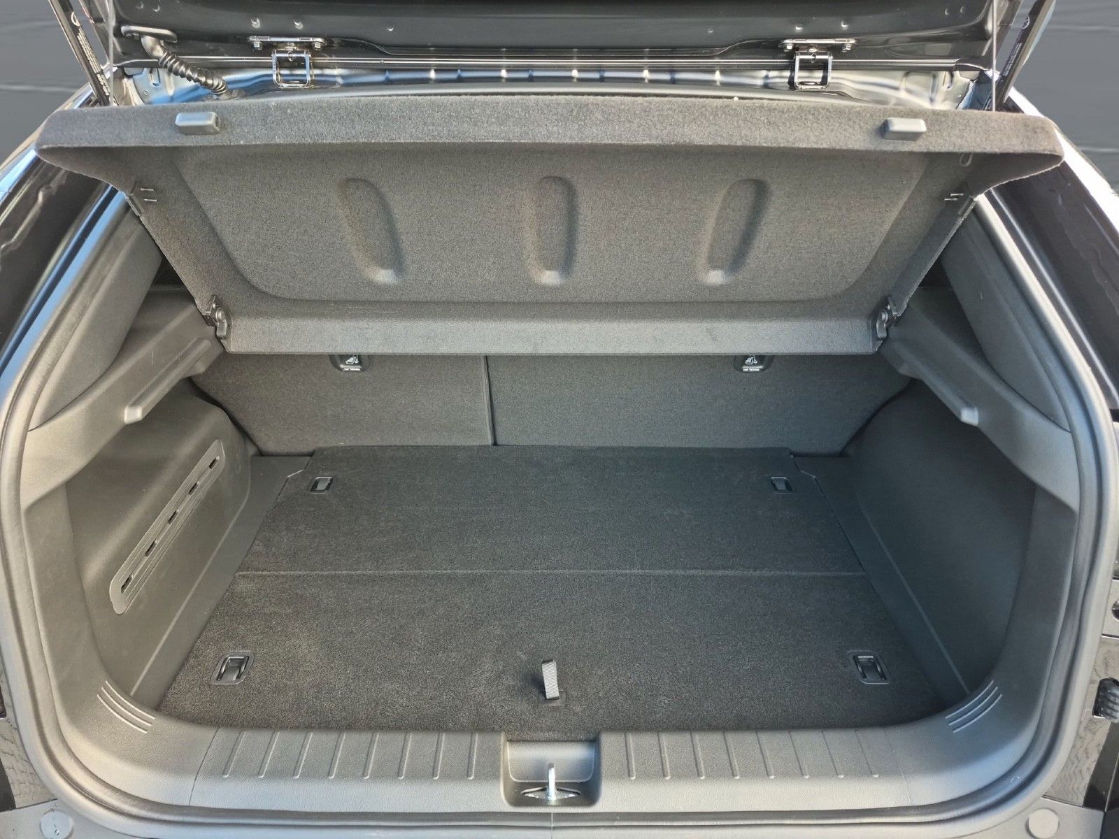 Hyundai IONIQ 3 – Bild 15