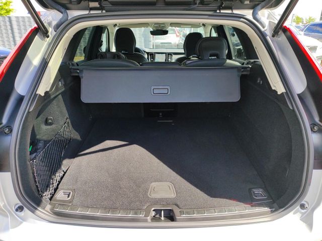 VOLVO XC 60 (Bild 11 von Array)