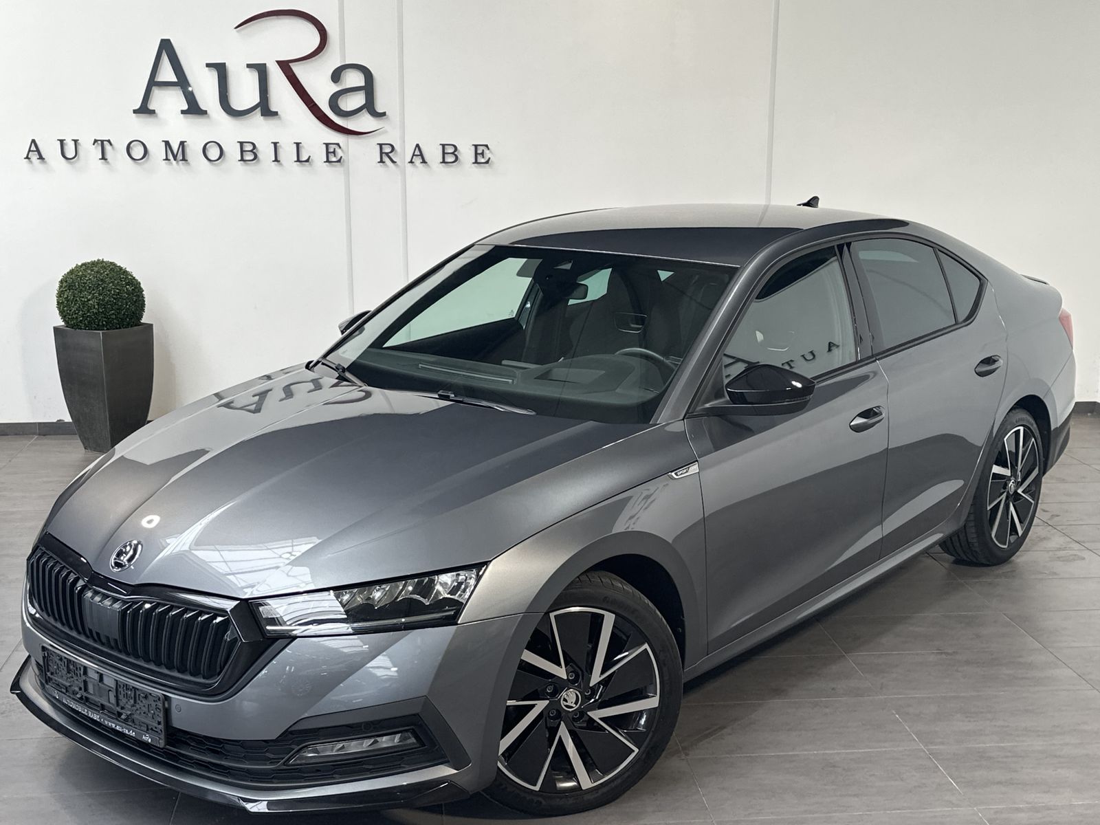 Fahrzeugabbildung SKODA Octavia 2.0 TDI DSG Sportline DSG NAV+LED+ACC+HU