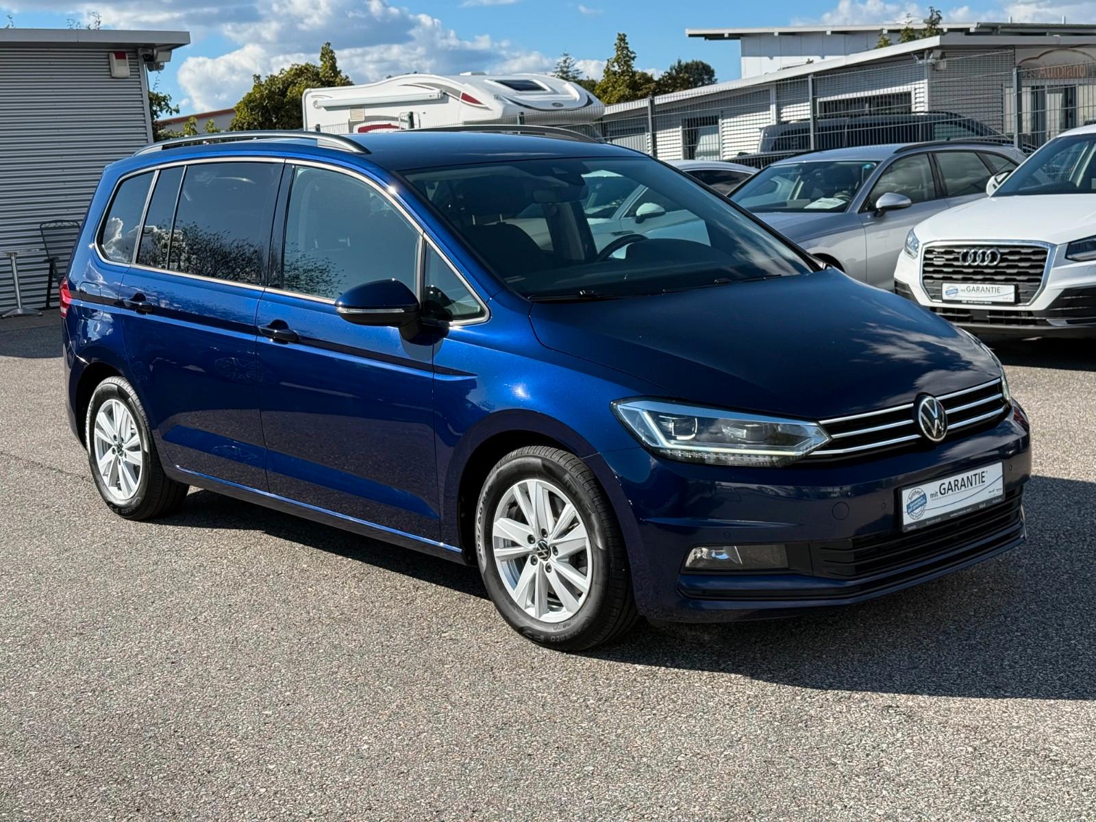 Volkswagen Touran 2,0 TDI DSG*VIRTUAL*KAM*ACC*7-SITZE*VOLL