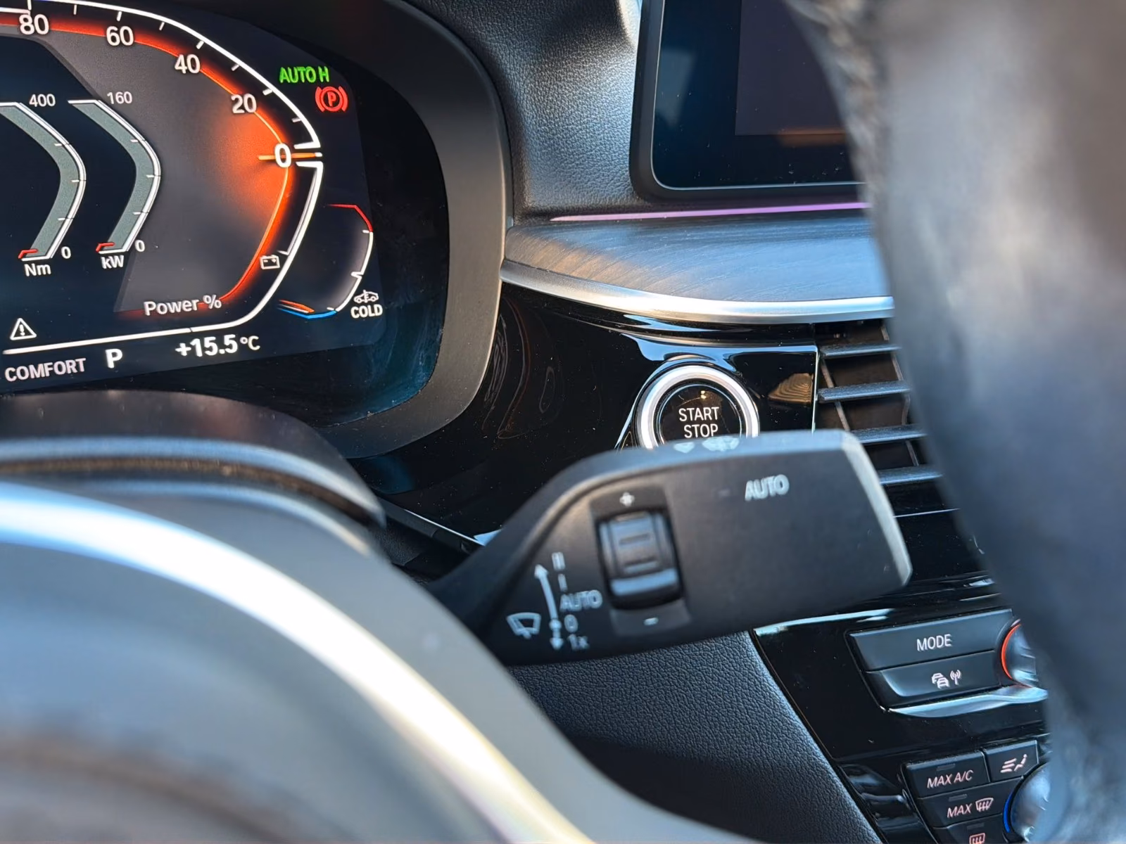 BMW 520D Standheiz. Ambiente Carplay Tempom. RFK SHZ