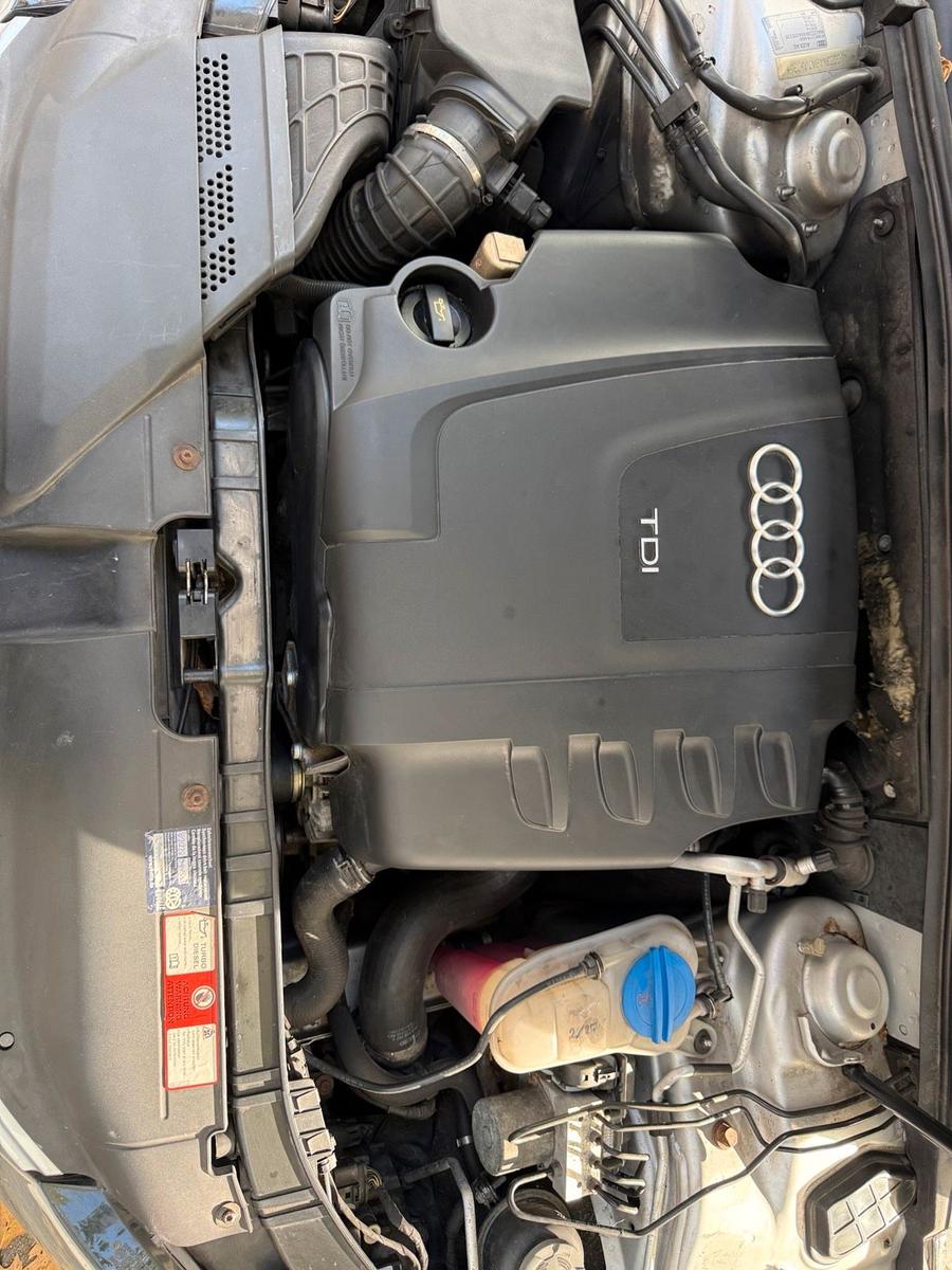 Audi A4 2009 — photo 10