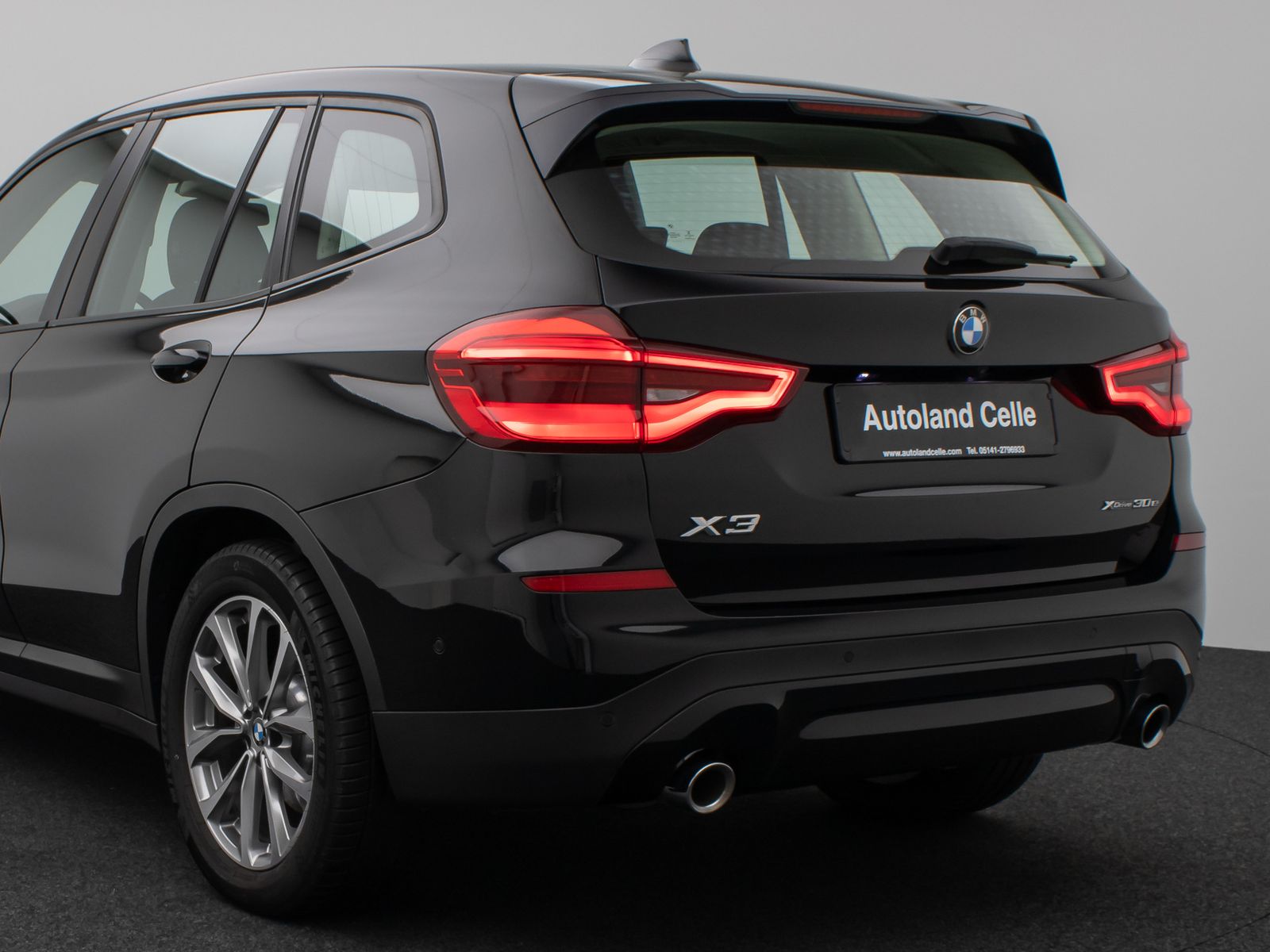 Fahrzeugabbildung BMW X3 xD30e Kamera DAB HiFi Lenkrhzg Komfort Alarm