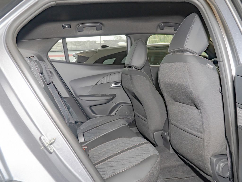 Peugeot 2008 - Bild 9