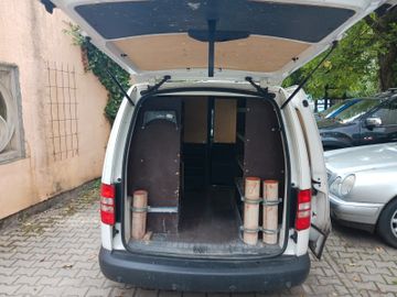 Volkswagen Caddy - 11