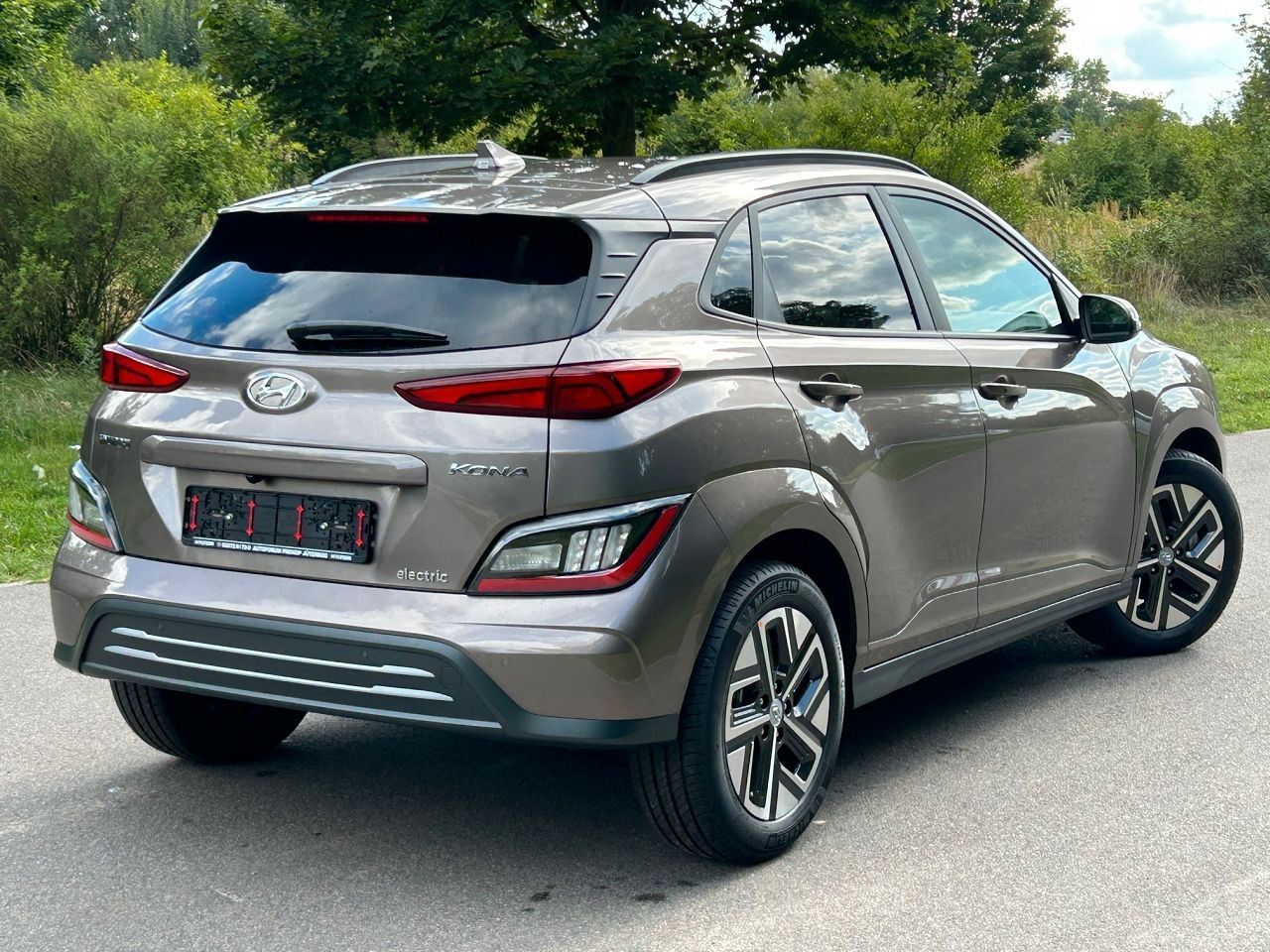 Fahrzeugabbildung Hyundai Kona EV Trend 150kW *NAVI*RFK*MIETKAUF*
