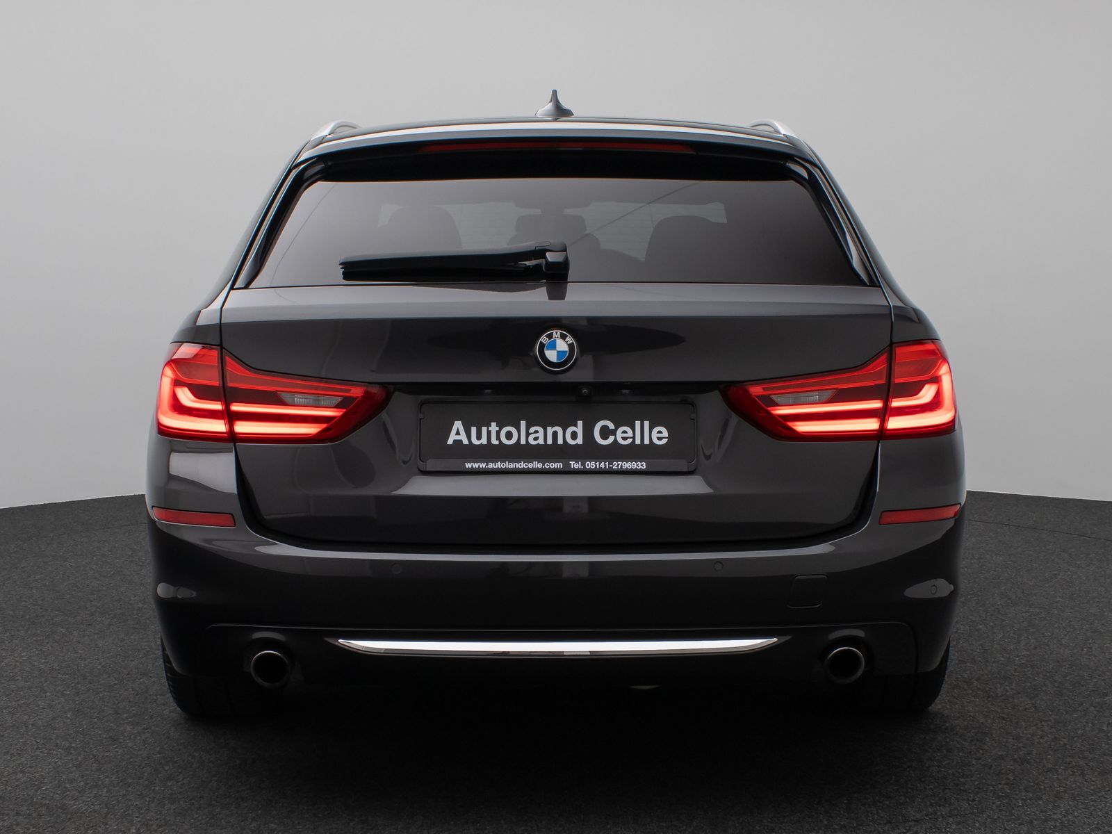 Fahrzeugabbildung BMW 530i xD Luxury Line Panorama 360°HUD H/K Massage