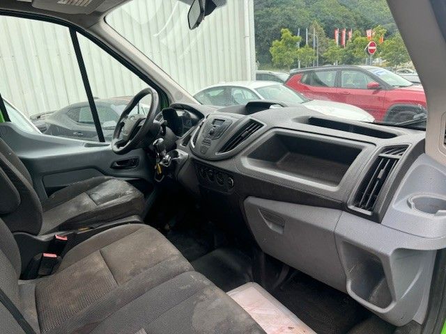 Fahrzeugabbildung Ford Transit Pritsche 330 L1 Einzelkabine