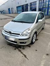 Toyota Corolla verso - gebrauchte Toyota Corolla Verso aus dem Jahr 2005