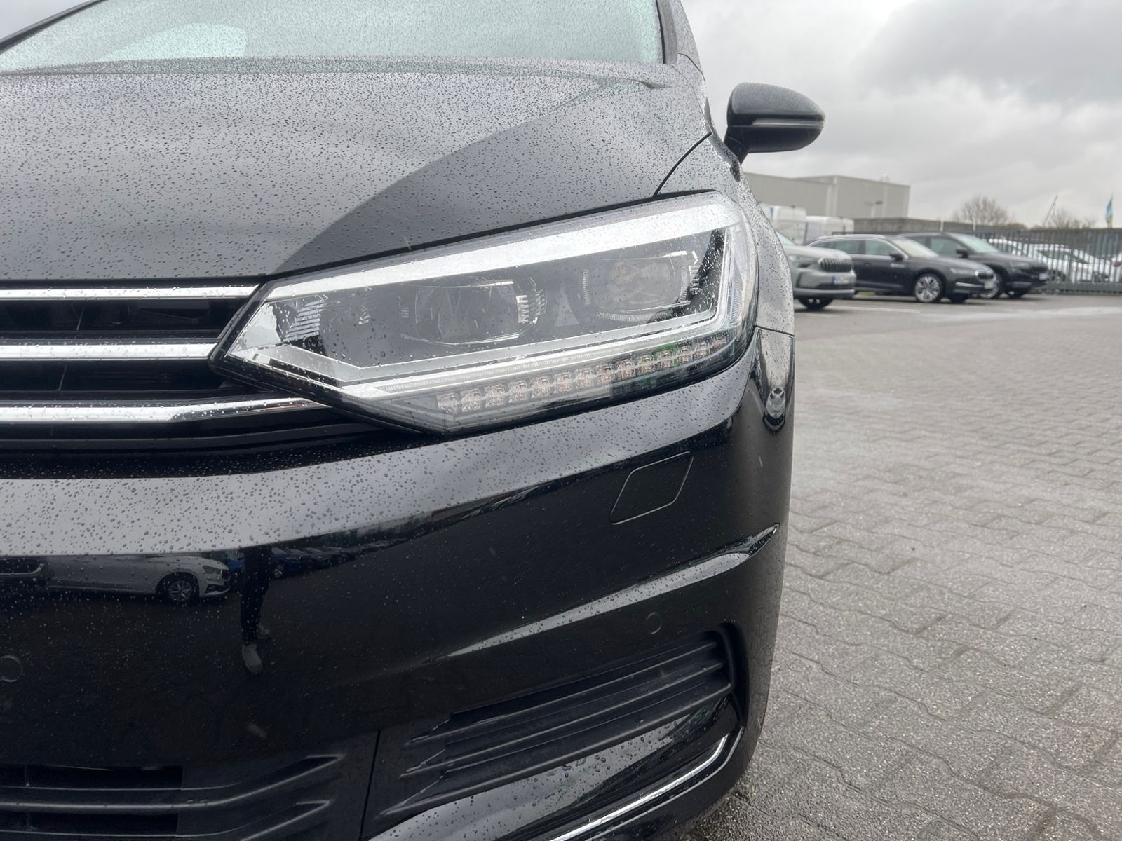 Volkswagen Touran - Bild 6