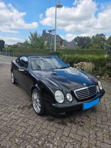 Mercedes-Benz CLK 320 AVANTGARDE Avantgarde - gebrauchte Mercedes-Benz CLK 320 aus dem Jahr 2000