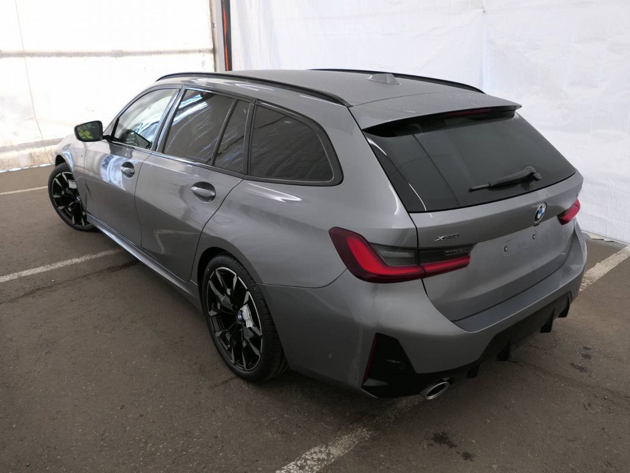 BMW 320 - Bild 10