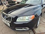 Volvo V70 2.0T R-Design Automatik TÜV NEU - Volvo V70: Allradantrieb