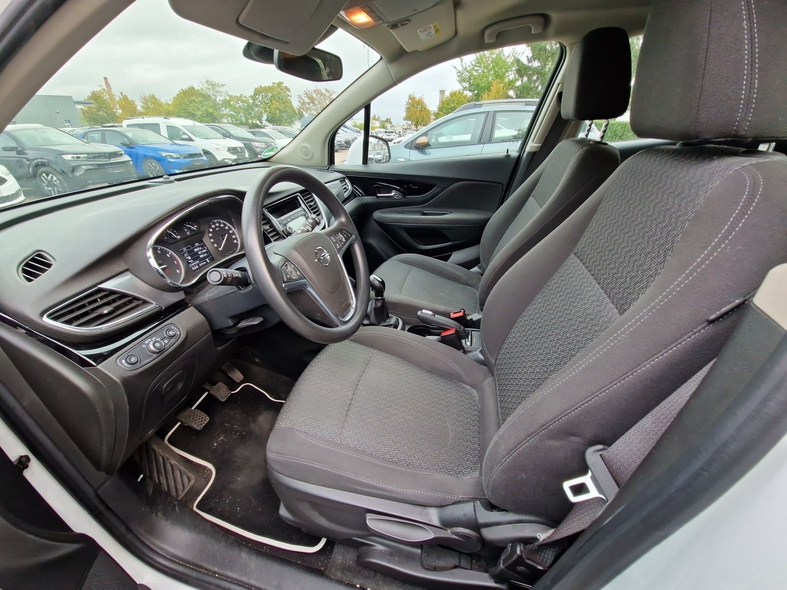 OPEL Mokka X 1.6 Selection Radio Klimaanlage – Bild 30