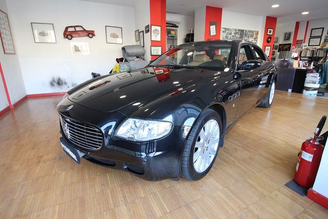Maserati Quattroporte V8 4.2L Cambio automatico 