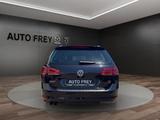 Volkswagen Golf VII Variant 140PS DSG Highline AHK+BI-XENON - Volkswagen Golf: 140 Dsg