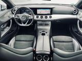 Mercedes-Benz E200 Coupé AMG Line  - Mercedes-Benz 200: Automatik