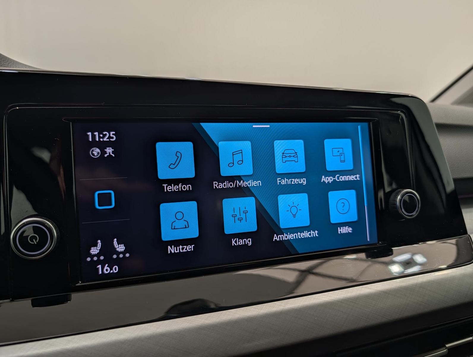 Volkswagen Golf Variant 1.0 TSI Life ACC Winter App Kamera, миниатюра 21