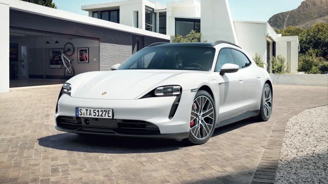 Porsche Taycan 4S Sport Turismo Performancebatterie+ Bos