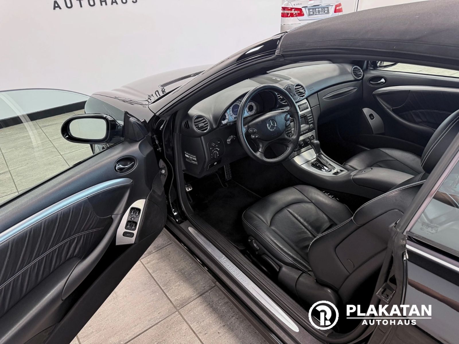 Fahrzeugabbildung Mercedes-Benz CLK 320 CDI Grand Edition 2Hand MB-Service AMG