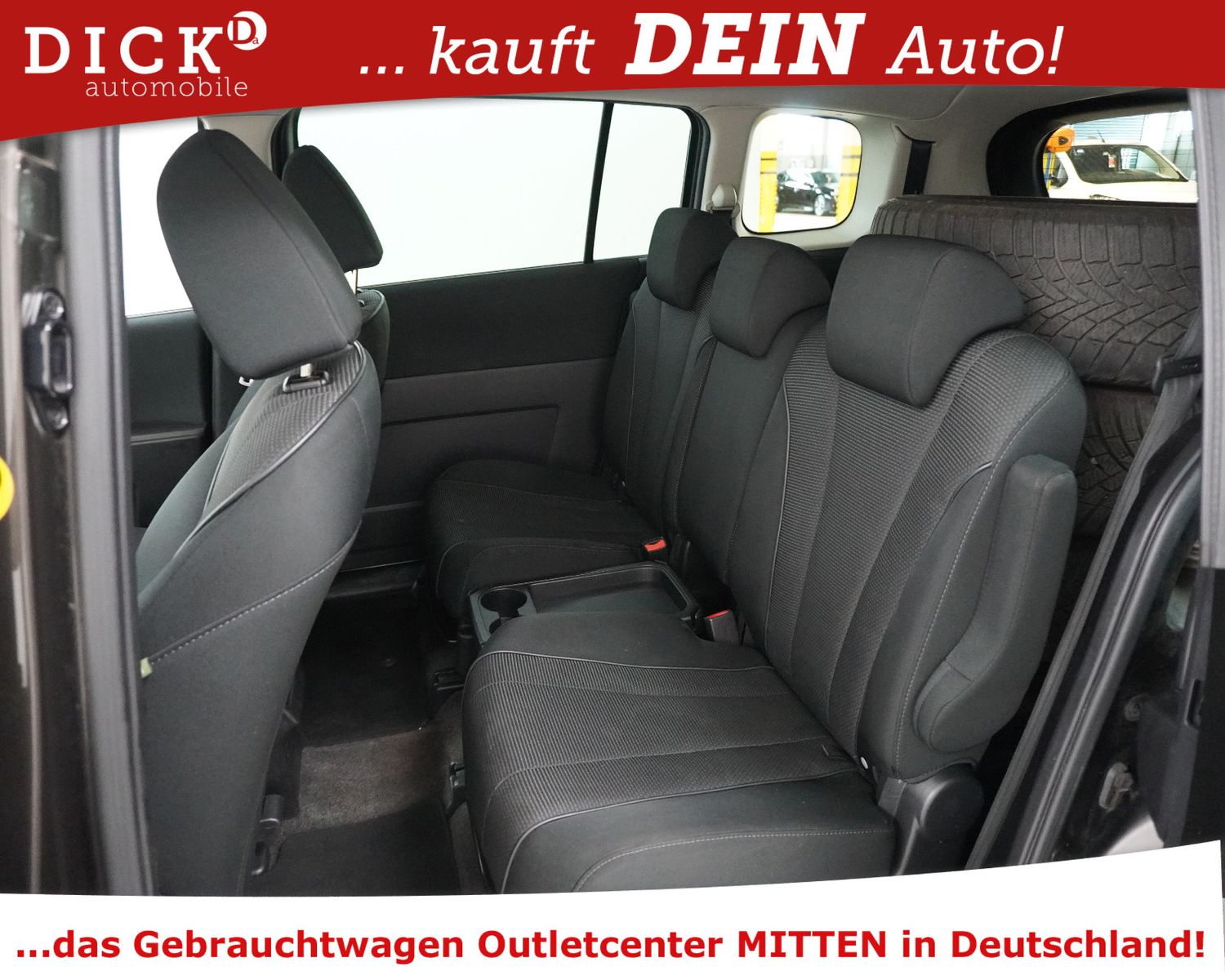 Fahrzeugabbildung Mazda 5 2.2 Sendo >GEPFLEGT+7-SITZ+KLIMA+SHZ+TEMP+PDC+
