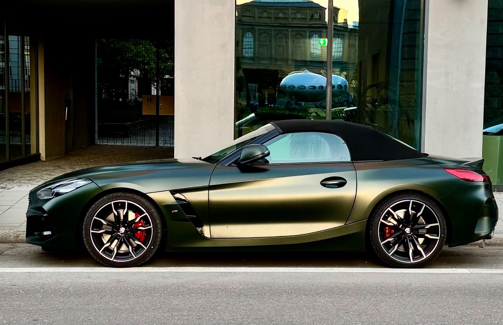 BMW Z4 M40i Mit nur 4.200 km. Perfekter Zustand.