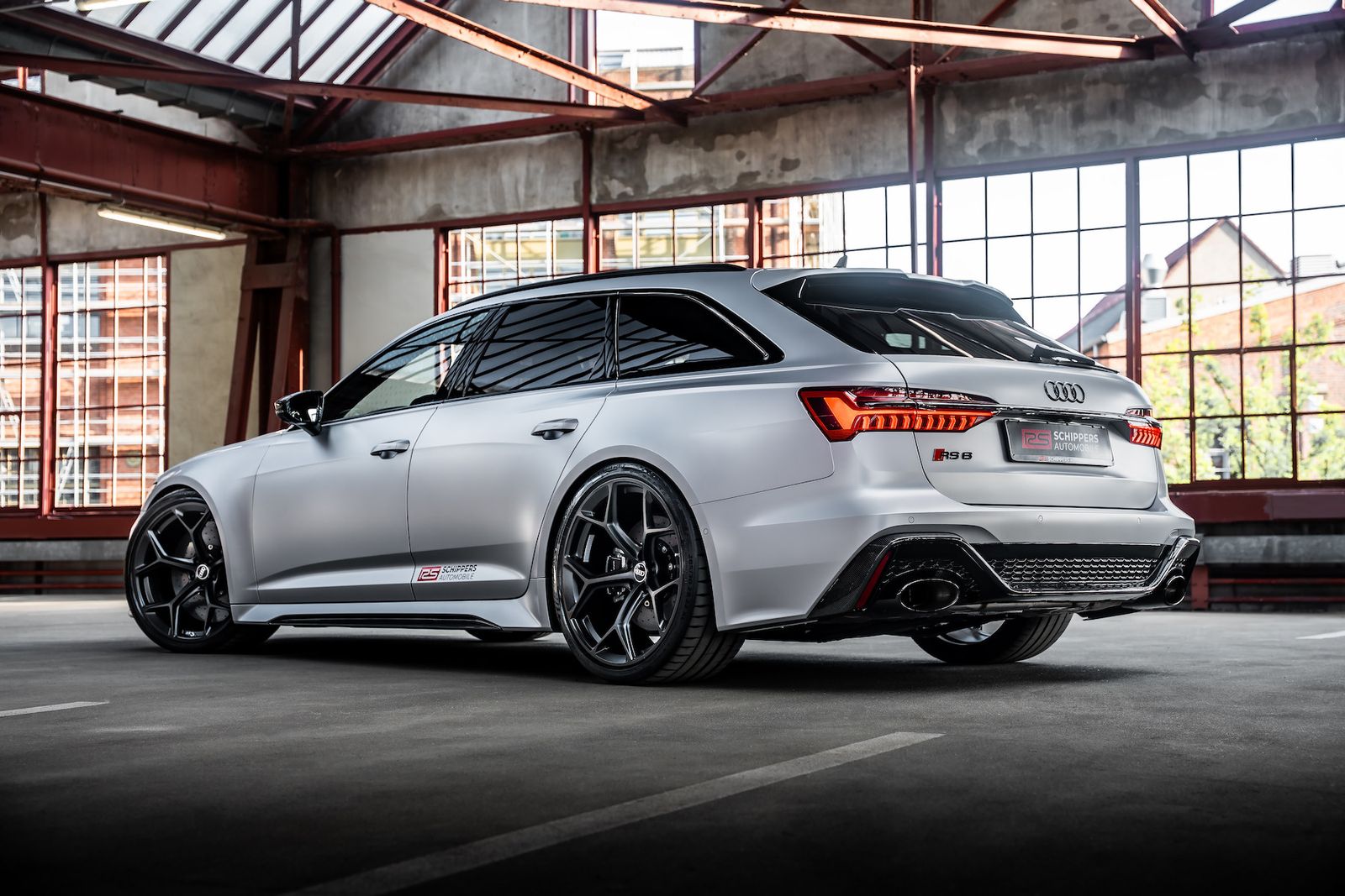 Fahrzeugabbildung Audi RS6 Performance DYNAMIK+|CARBON|B&O-ADVANCED