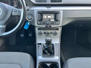 Volkswagen Passat Variant - 11