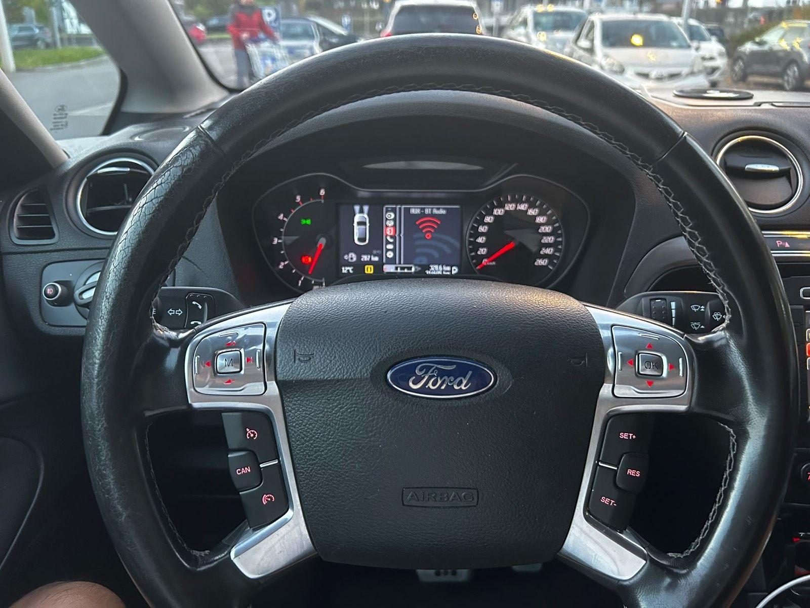 Ford S-MAX 2011 — photo 6