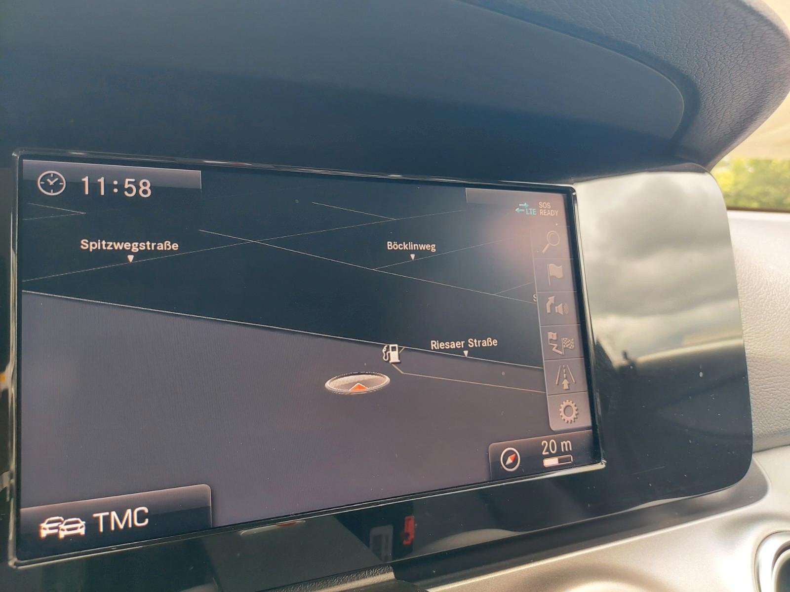 Mercedes-Benz E 220 E Limousine E 220 d Taxi Navi Kamera