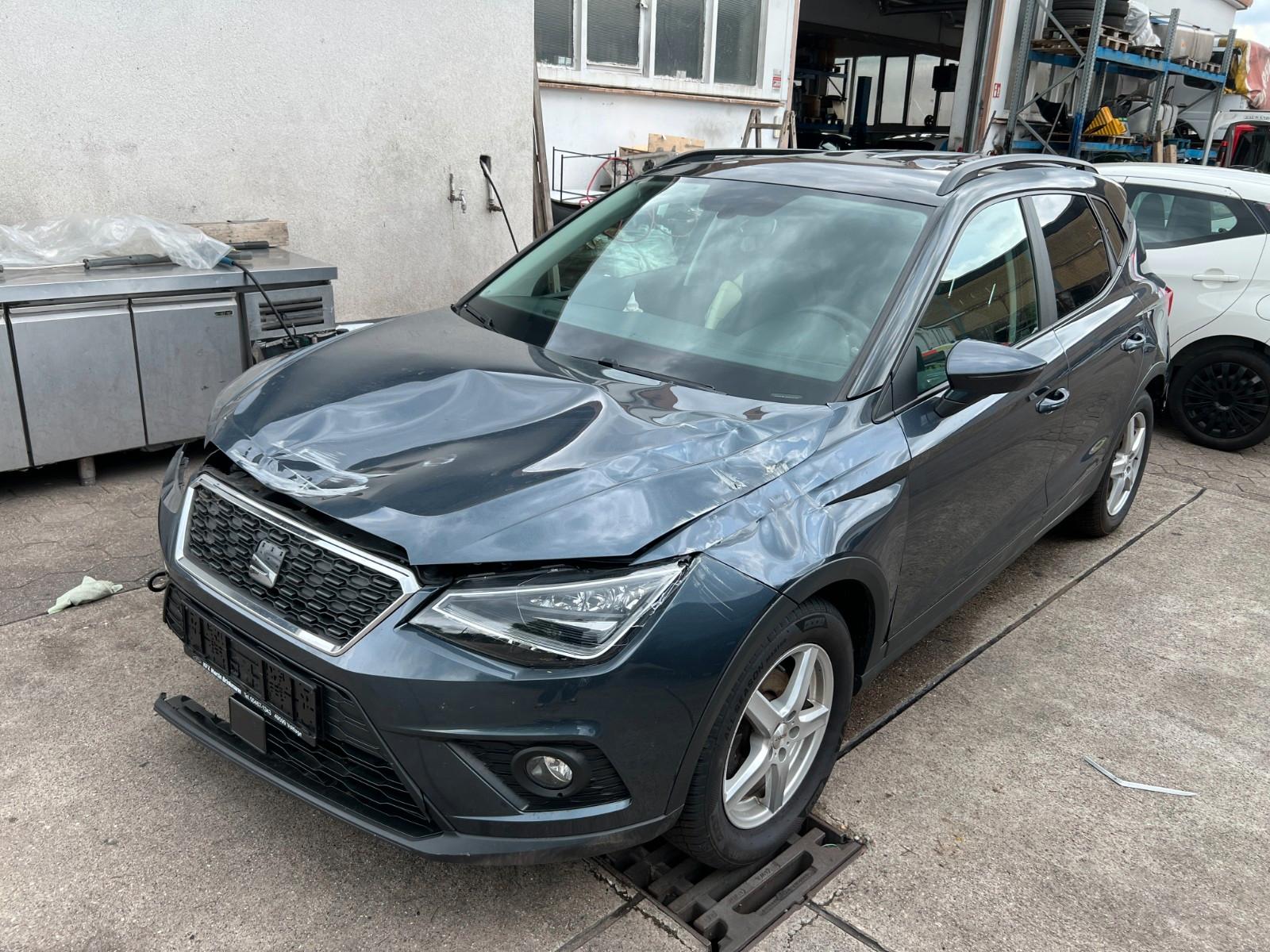 Seat Arona 1.0 TSI Style DSG, LED, CarPlay. Navi, AHK