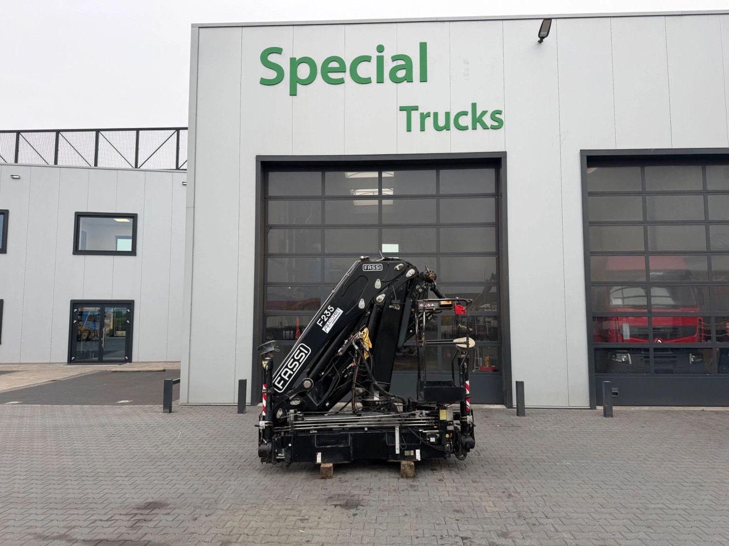 Andere Other Fassi  F235A.2.23 E-Dynamic Crane / Kraan