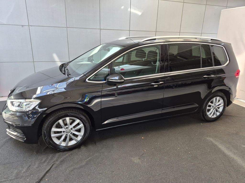 Image of Volkswagen Touran