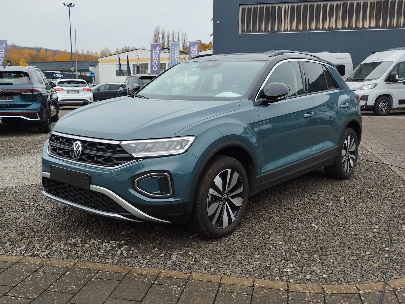 Fahrzeugabbildung Volkswagen T-Roc 1.5 TSI MOVE NEU42T DSG LED Kamera SHZ All