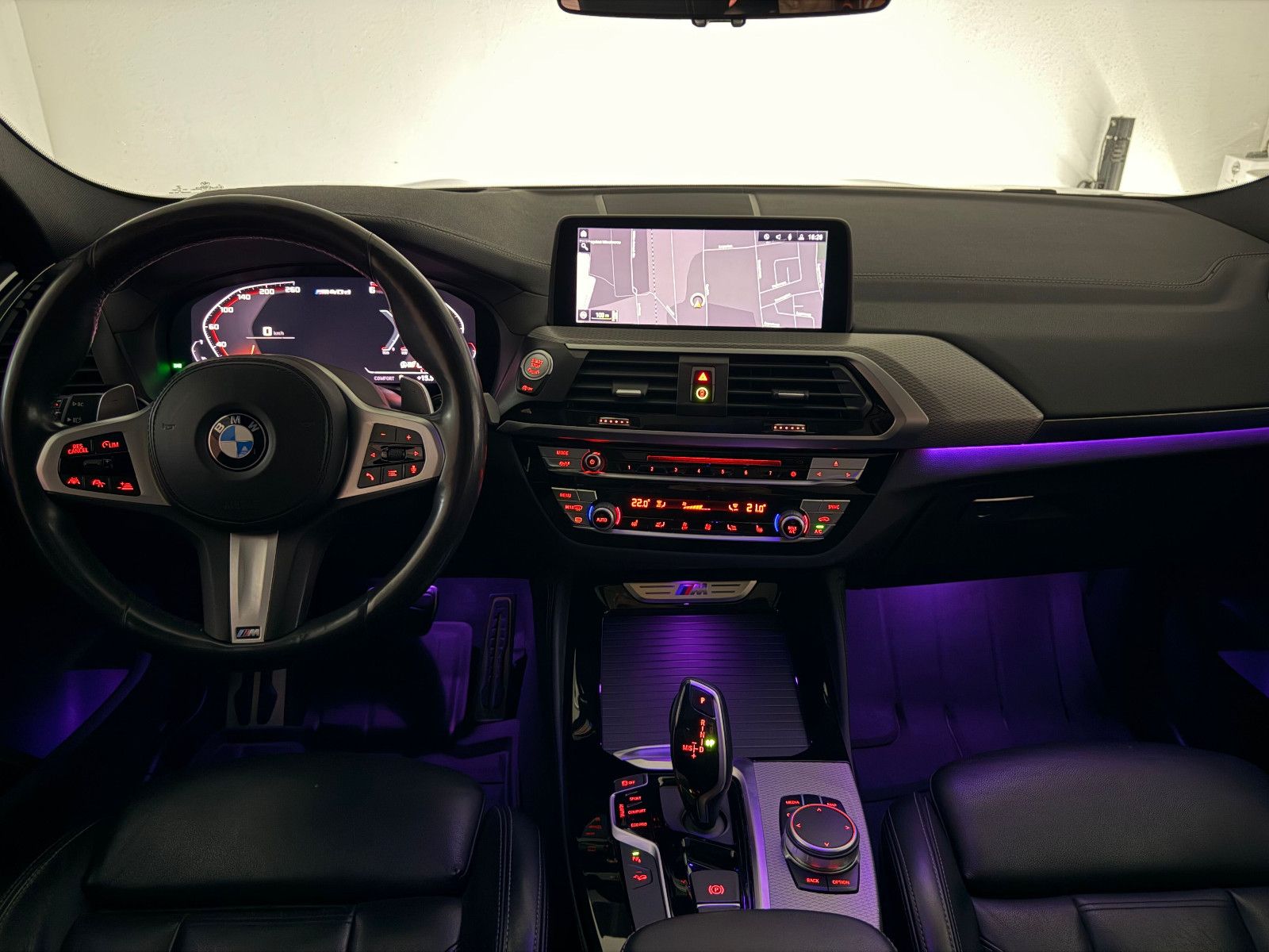 Fahrzeugabbildung BMW X4 M40 d/LED/ACC/HuD/H&K/AHK/PANO/VRTL/19% MwSt