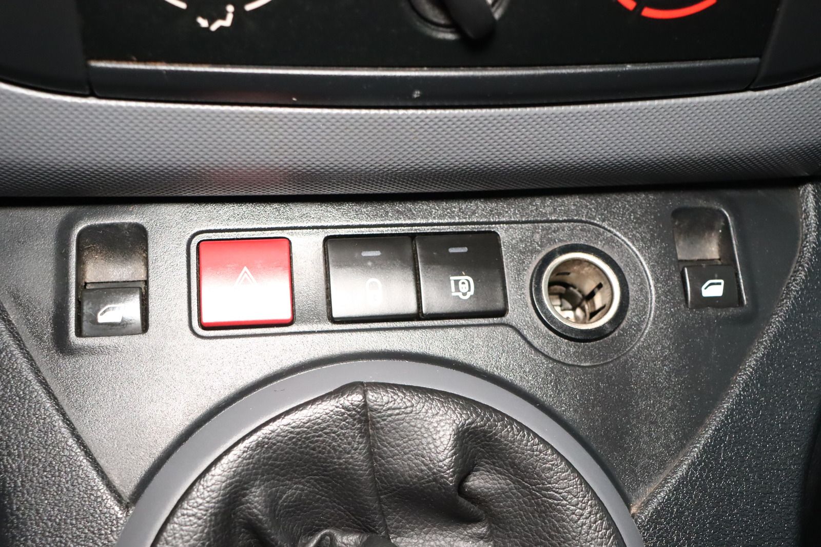 Fahrzeugabbildung Citroën Berlingo Kasten Business HDI 75