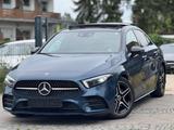 Mercedes-Benz A 220 4Matic AMG-Line/Pano/Multibeam/360GK - Mercedes-Benz A-Klasse: Blau