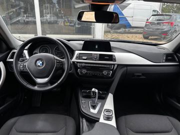 BMW 320 - 11